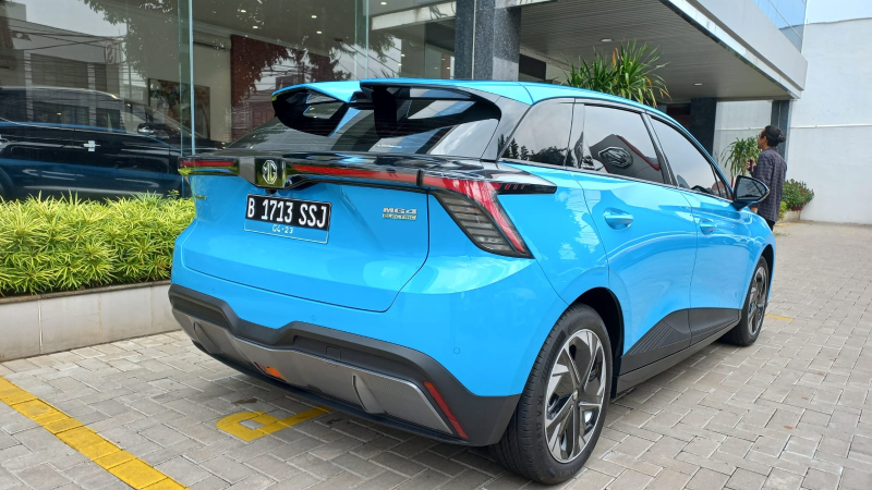 kelebihan dan kekurangan MG 4 EV