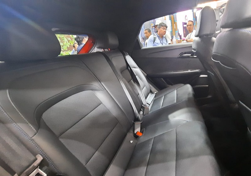 MG4 EV Ignite Vs i-Smart