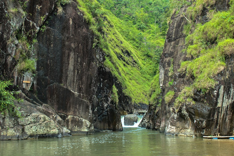 tempat wisata di garut - leuwi tonjong