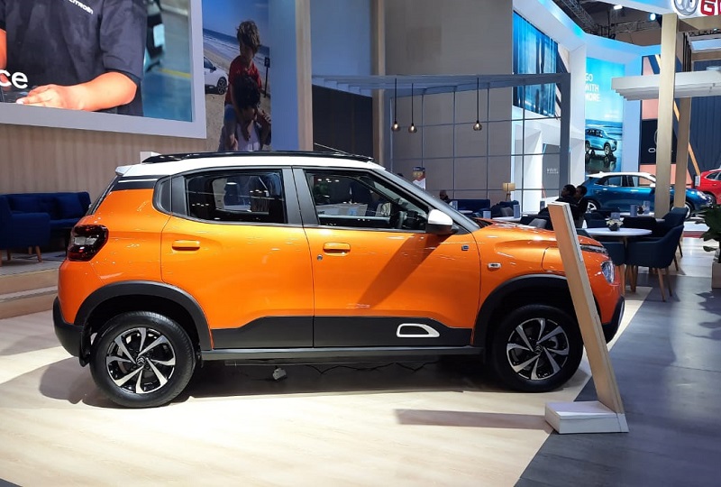 Spesifikasi dan Harga Citroen e-C3, Sudah Rakitan Indonesia Tetapkah Menggoda? jok belakang citroen e-c3 2023