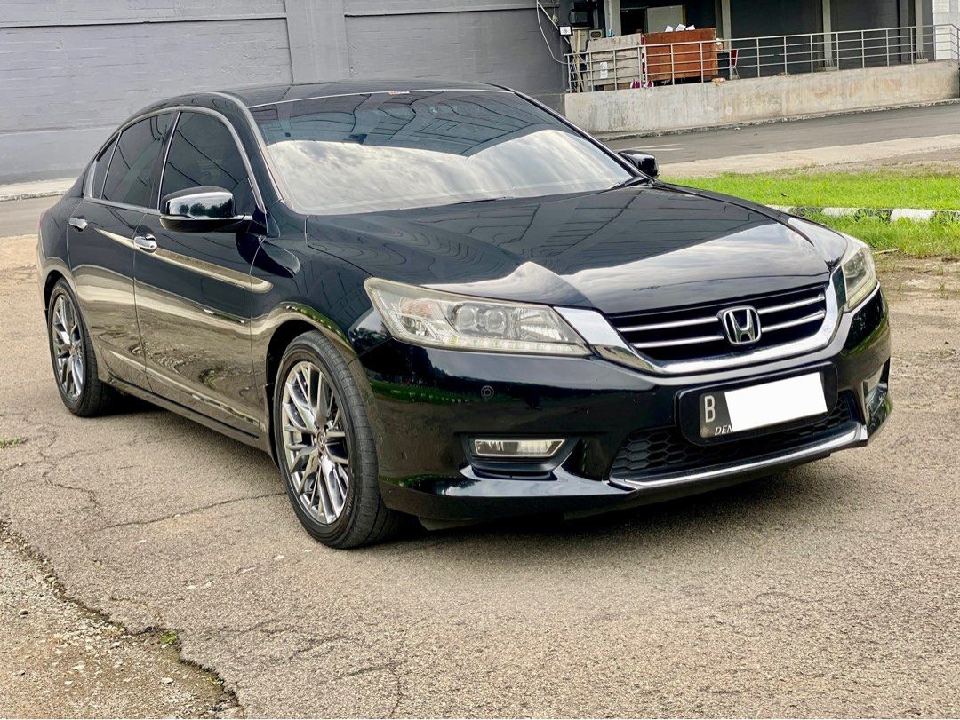 mobil mewah Rp 100 jutaan