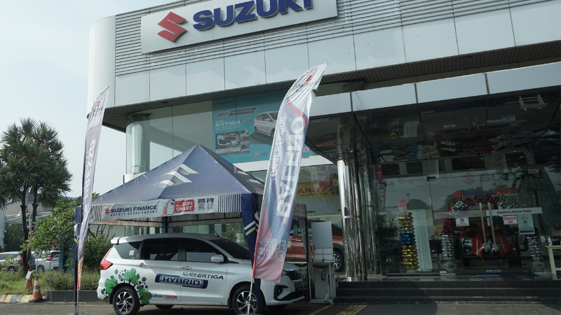 Penjualan mobil Suzuki hybrid