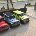Mobil Jeep Wrangler Vs Rubicon, Apa Bedanya? - Tuwaga