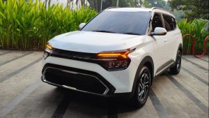 Harga Kia Carens 1.5L IVT 6-Seaters 2023, Cuma Segini!
