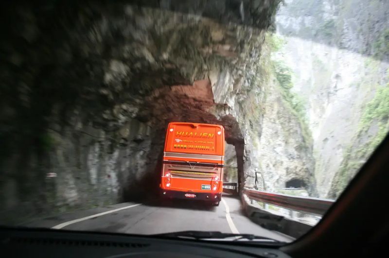 Jalan Paling Ekstrem di Dunia - taiwan