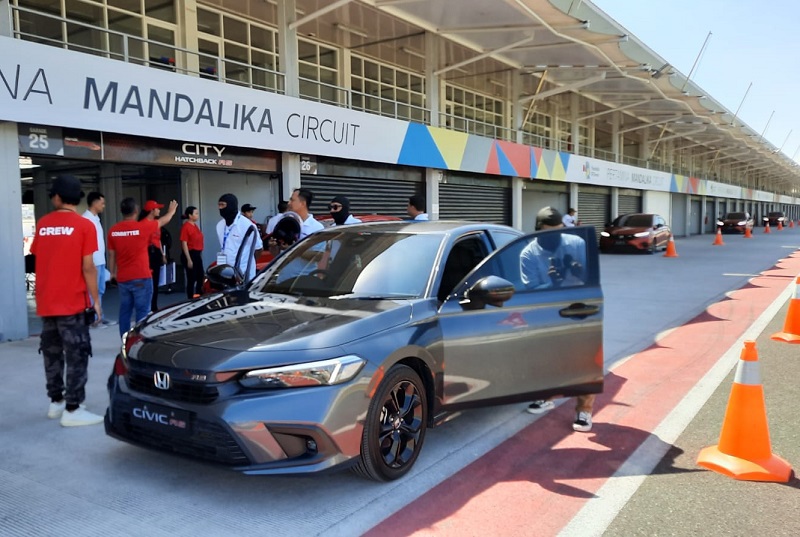 test drive honda civic rs - honda trackfast 2023