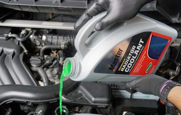 Radiator coolant jadi salah satu komponen penting di mobil wajib diperhatikan penggantiannya