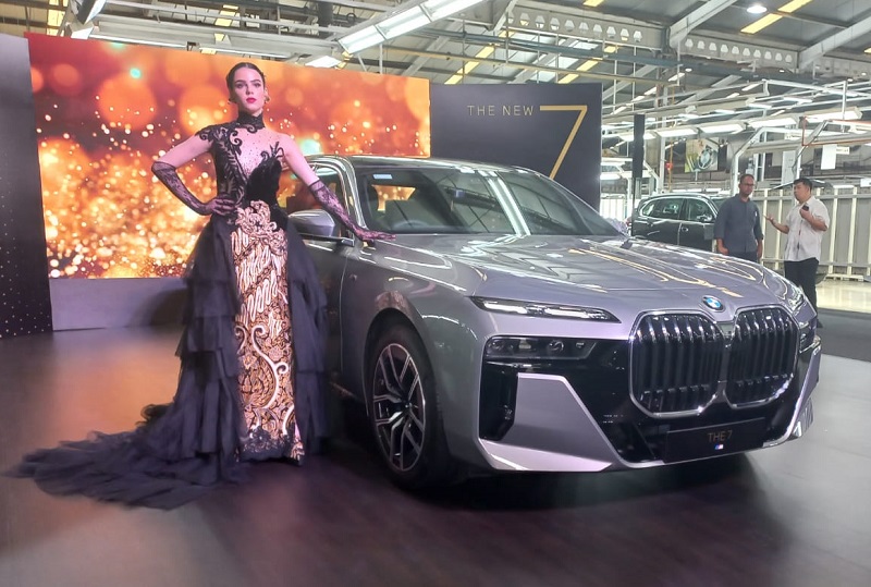 mobil listrik BMW jadi kendaraan VIP peserta World Water Forum