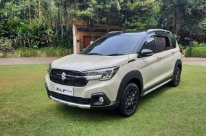 Harga dan Spesifikasi Suzuki XL7 Hybrid 2023, LSUV Murah!