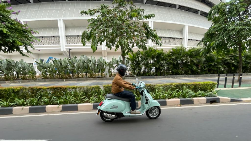 Review Vespa GTS 150 Classic 2023, Paling Murah! review Vespa 150 GTS Classic 2023