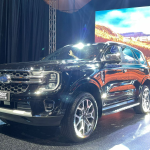 Harga Ford Everest 2023, Varian Titanium Paling Mahal!
