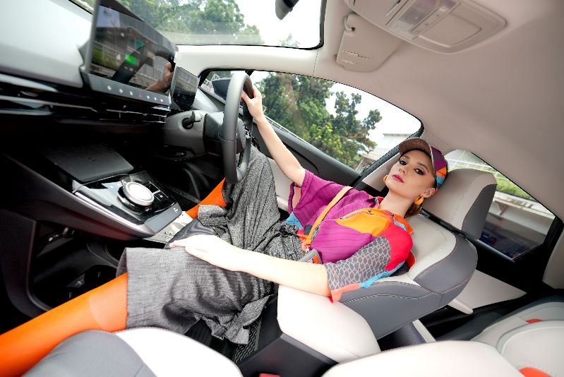 MG4 EV Ignite Vs i-Smart