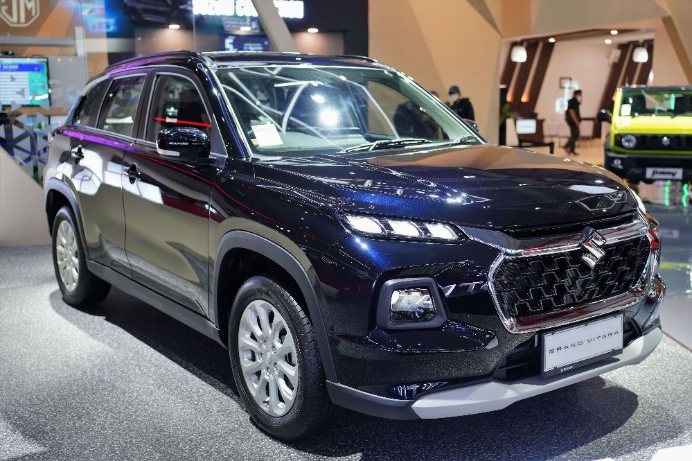 Mobil hybrid Suzuki laris manis