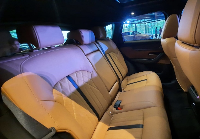 jok belakang mazda cx-60 kuro - harga mazda cx-60 mencapai 1 miliaran