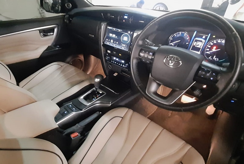 dashboard fortuner lombardi