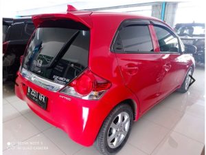 Perbandingan Harga Honda Brio Bekas vs Toyota Yaris Bekas di Awal Tahun 2025, Pilih Mana?