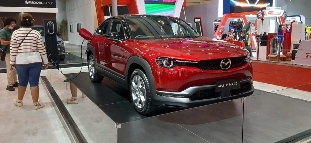 spesifikasi mobil listrik Mazda MX-30