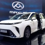 5 Spesifikasi Maxus Mifa 9 dan Harganya, Alphard Cina Bertenaga Listrik! - Tuwaga