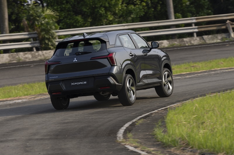 kekurangan Mitsubishi XForce - performa mesin