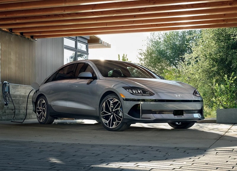 Hyundai Buka Pemesanan Ioniq 6, CBU dan Harganya Bikin Kaget! hyundai buka pemesanan ioniq 6 - harga Rp1 miliar