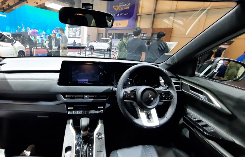 interior mitsubishi xforce exceed 2023