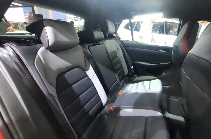 jok belakang vw golf gti mk8 2023