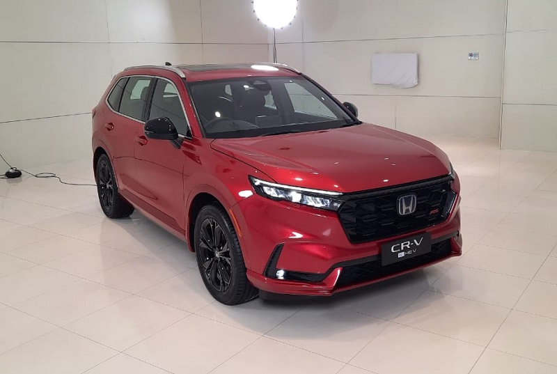 kelebihan dan kekurangan honda cr-v hybrid 2023 - tampak depan