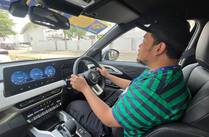 kenyamanan interior mitsubishi xforce - test drive