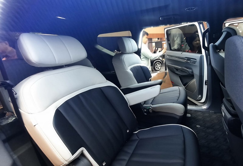spesifikasi kia ev9 gt-line - jok belakang