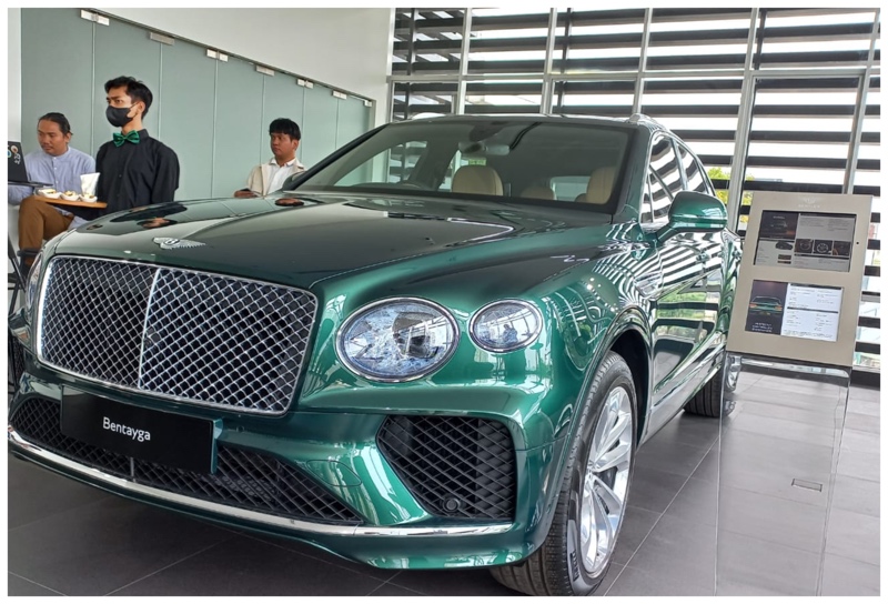 Harga mobil Bentley