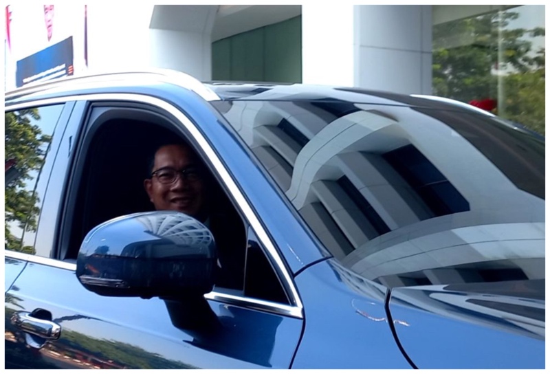 Mobil baru Ridwan Kamil