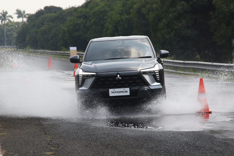 Rekomendasi Tekanan Angin Ban Mobil, Tidak Boleh Sembarangan! Rekomendasi tekanan angin ban mobil