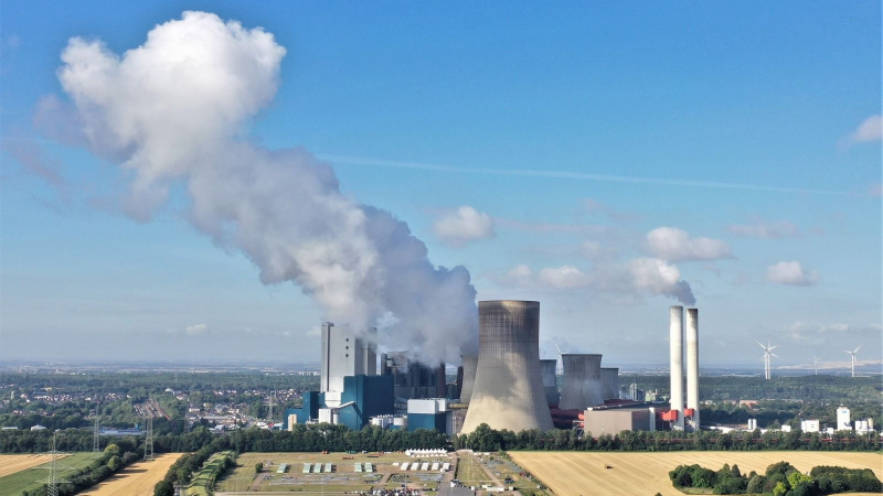 Kemenperin: Kendaraan Bermotor Bukan Penyebab Utama Polusi Udara! Penyebab utama polusi udara di hari libur