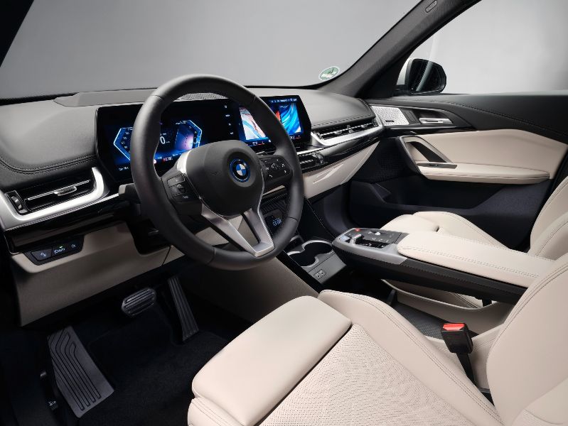 BMW  iX1 eDrive20