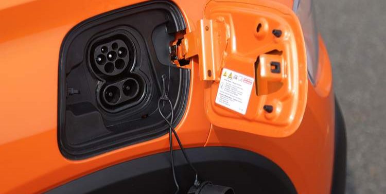 kekurangan dan kelebihan Citroen e-C3