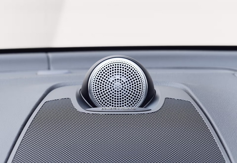 spesifikasi dan harga volvo xc60 phev 2023 - speaker bowers wilkins
