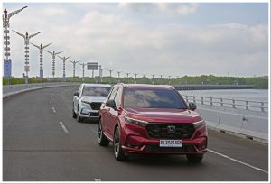 Review Honda CR-V Hybrid 2023, SUV Nyaman dan Irit BBM!