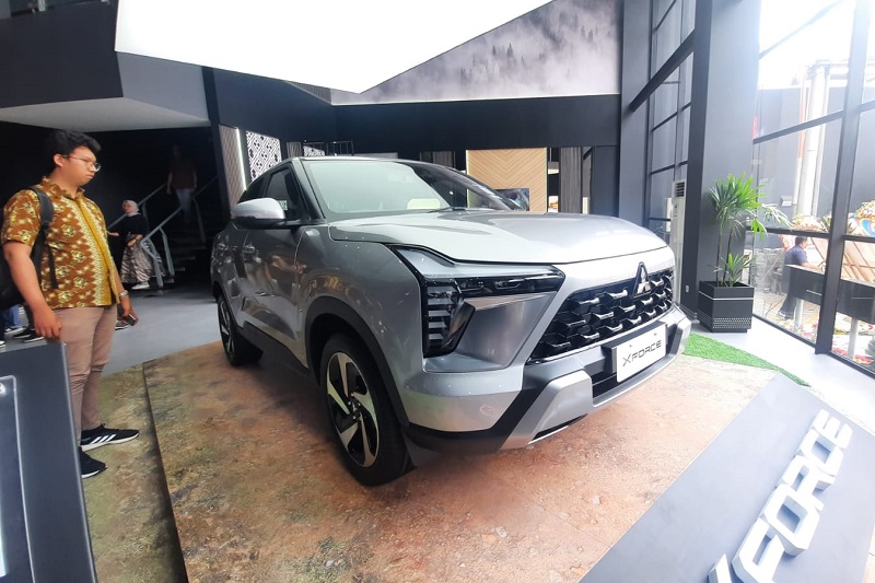 diler mitsubishi yang pajang xforce