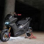 Ini Harga Dhelvic Genesis, Motor Listrik Sport dengan Carbon Kevlar - Tuwaga