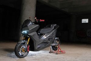 Ini Harga Dhelvic Genesis, Motor Listrik Sport dengan Carbon Kevlar