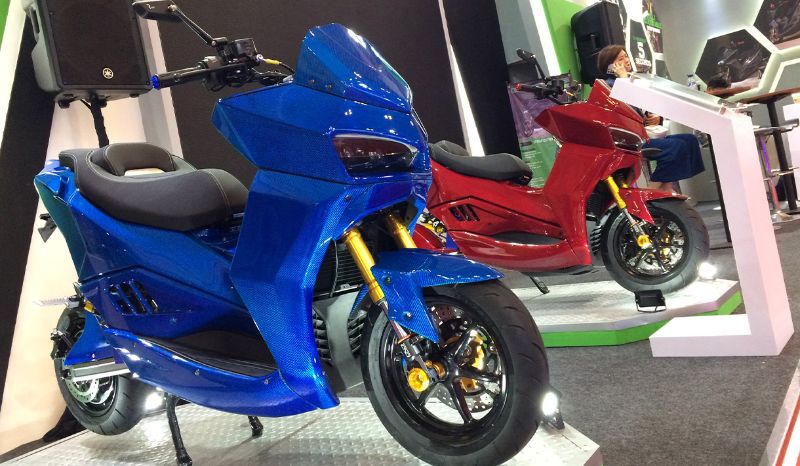 Deretan Motor Listrik Terbaru di IMOS 2023, Ada yang Murah? Motor listrik terbaru di IMOS 2023 - dhelvic genesis