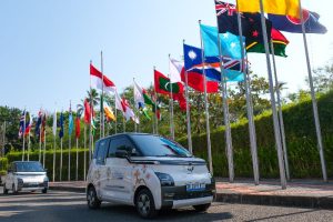 100 Wuling Air ev untuk Official Car di KTT AIS Forum 2023, Pakai Baju Baru!