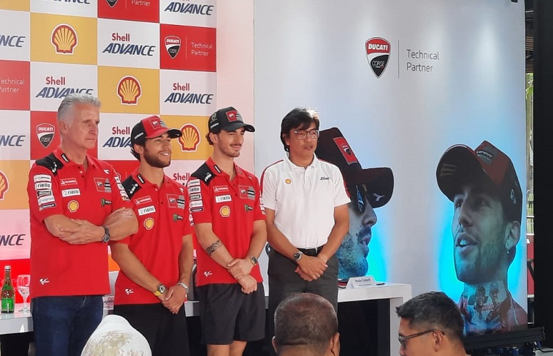 pecco vs martin motogp mandalika 2023 - paolo ciabatti