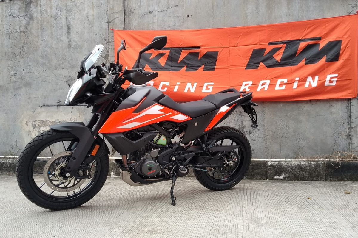 Perbandingan Tenaga Kawasaki Versys-X 250