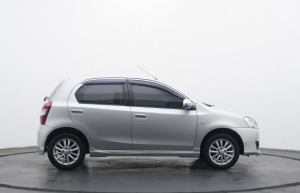 Review Etios Valco, Mobil Muda Harga Bekas Murah