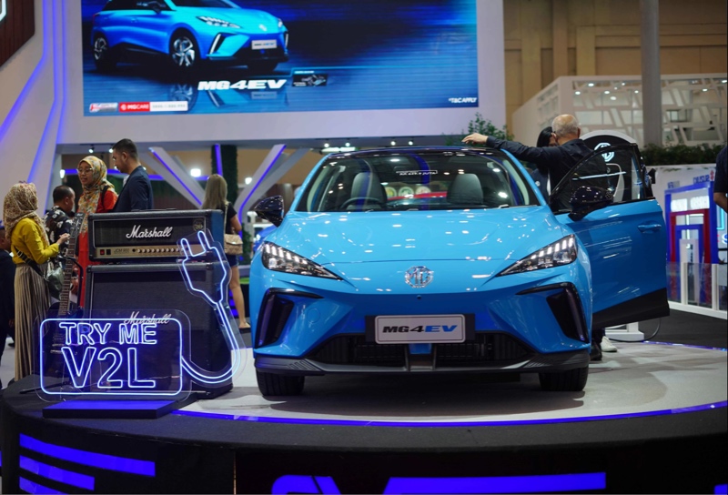 Adu Fitur dan Kekedapan Kabin MG 4 EV vs Nissan Leaf, Siapa lebih Senyap? fitur dan kekedapan kabin MG 4 EV vs Nissan Leaf