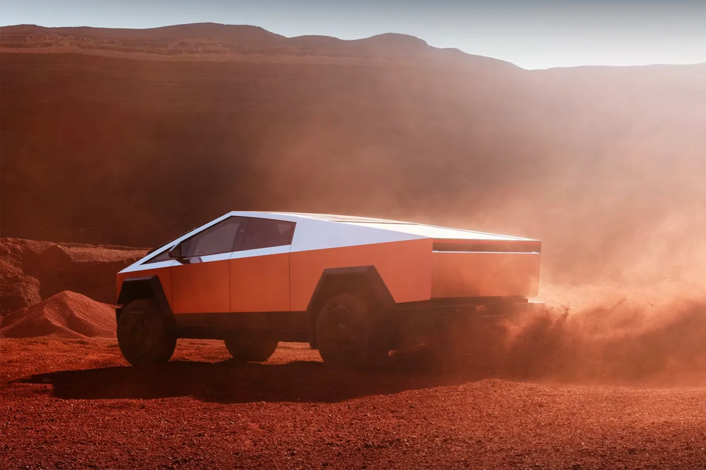 Tesla Cybertruck Resmi Dikirim ke Konsumen, Ada Varian Setara Hypercar Ferrari Tesla Cybertruck