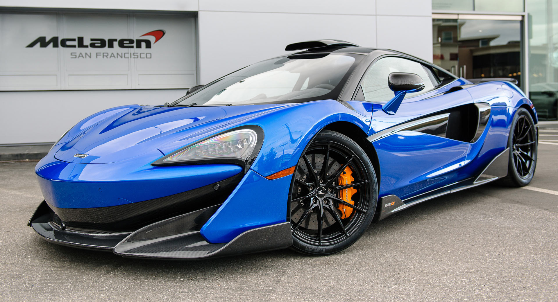 McLaren 600LT supercar eksotis