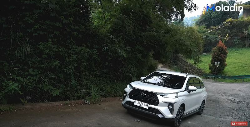 Tips Menanjak dengan Mobil Penggerak Roda Depan komparasi veloz