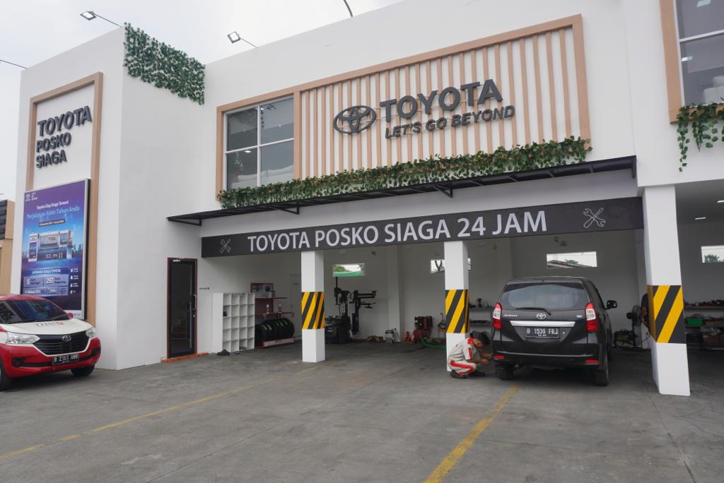 Selain posko siaga juga disediakan fasilitas charging station di 74 dealer resmi Toyota